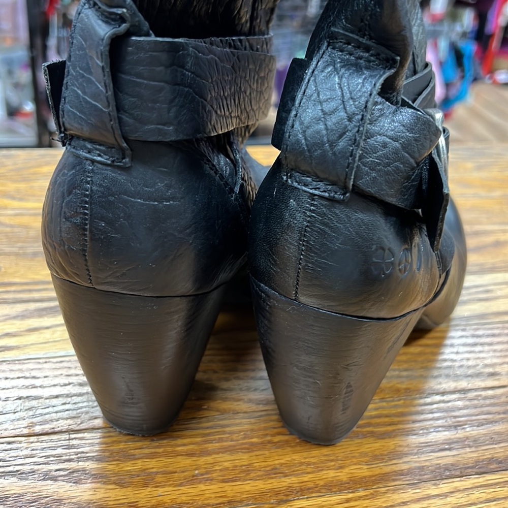 LUCKY BRAND | Candice pebbled leather knee high heeled boots - Picture 6 of 9